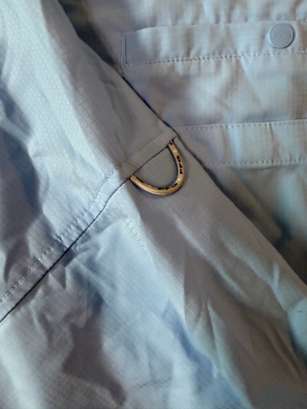Columbia Men’s Light Blue Long-Sleeve Button-Down Fishing Shirt - Picture 7 of 10